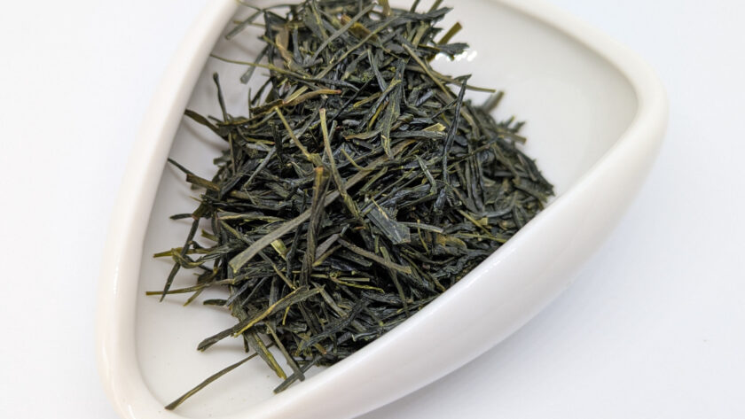 Yamahiraen Tezumi Harumidori